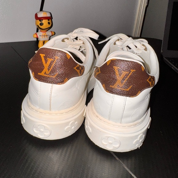 Louis Vuitton White Men's Shoes (time out sneaker) - Picture 5 of 5